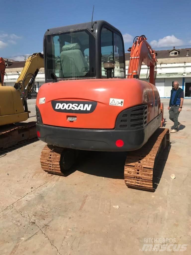 Doosan dx60 Lánctalpas kotrók
