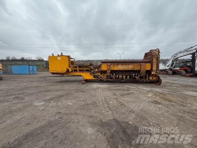 Lefort CONQUEROR 400 Irat megsemmisítők