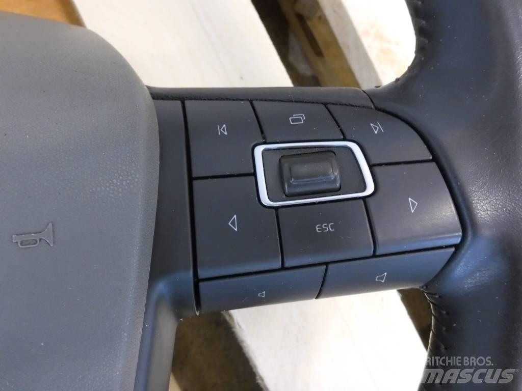  Ratt Volvo FH Vezetőfülke és belső tartozékok