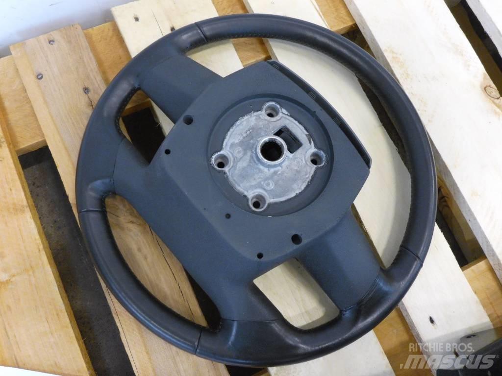  Ratt Volvo FH Vezetőfülke és belső tartozékok