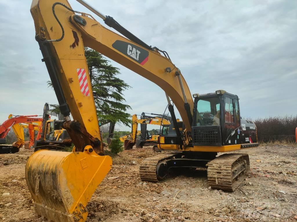 CAT 320 D Lánctalpas kotrók