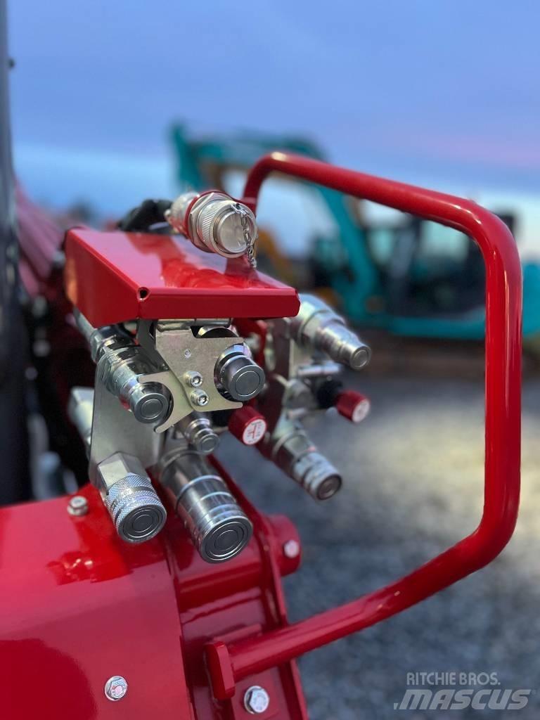 Takeuchi TL12 V2 Kompaktrakodók
