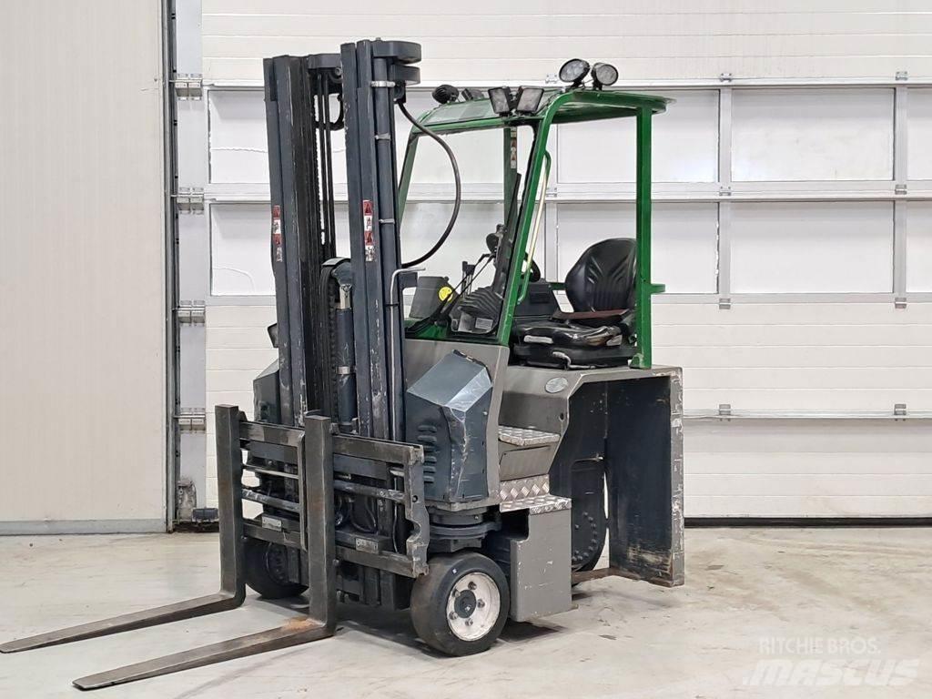 Combilift CBE2500 Elektromos targoncák