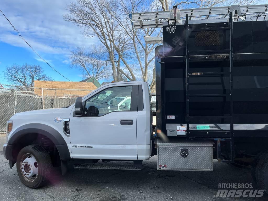 Ford F 550 Kis teherszállító/Platós kocsi