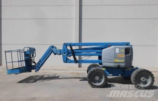 Genie Z45/25JRT Karos emelők