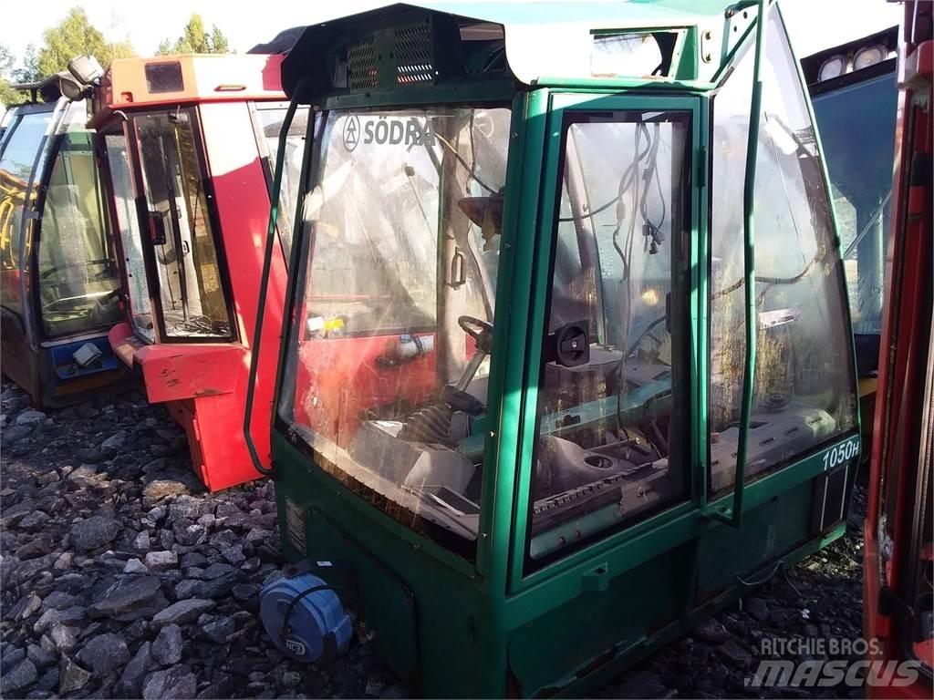 Gremo 1050f Vezetőfülke és belső tartozékok