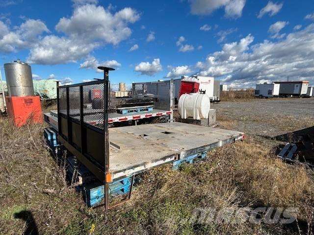 Ford F 550 Platós / Ponyvás teherautók