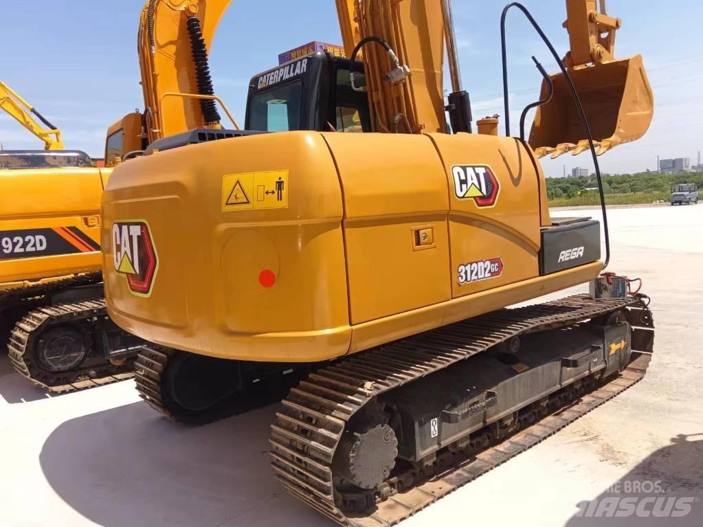 CAT CAT312D2GC Lánctalpas kotrók
