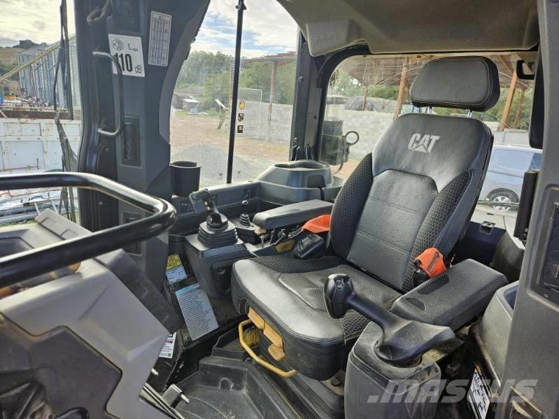 CAT D 5 LGP lánctalpas dózerek