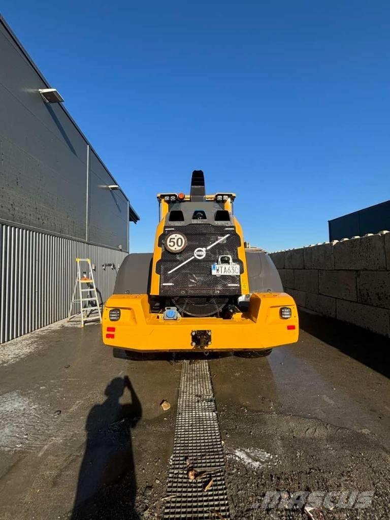 Volvo L 90 H Gumikerekes homlokrakodók