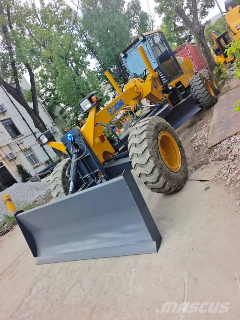 XCMG GR 2153 Gréderek