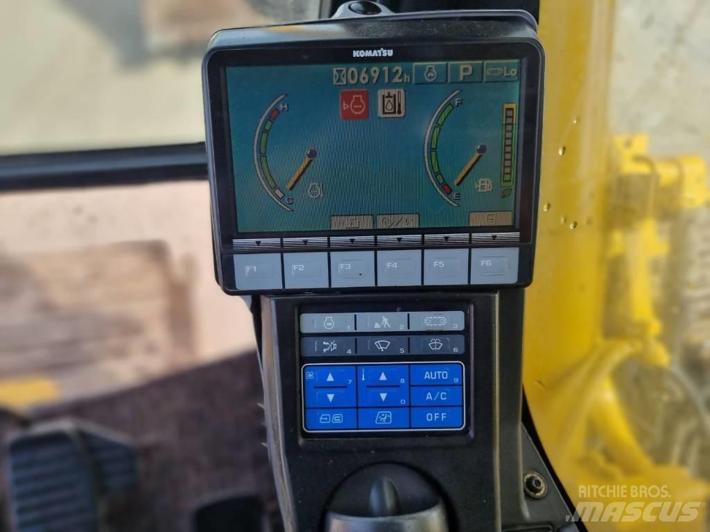 Komatsu PC 350 NLC-8 Lánctalpas kotrók