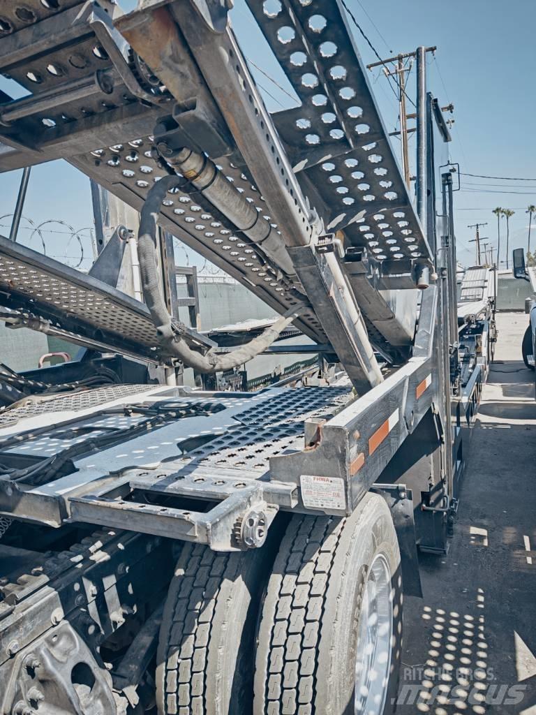 Peterbilt 579 Járműszállítók
