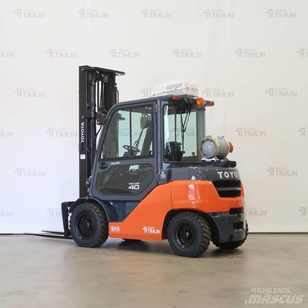 Toyota 8FG35N Gázüzemű targoncák