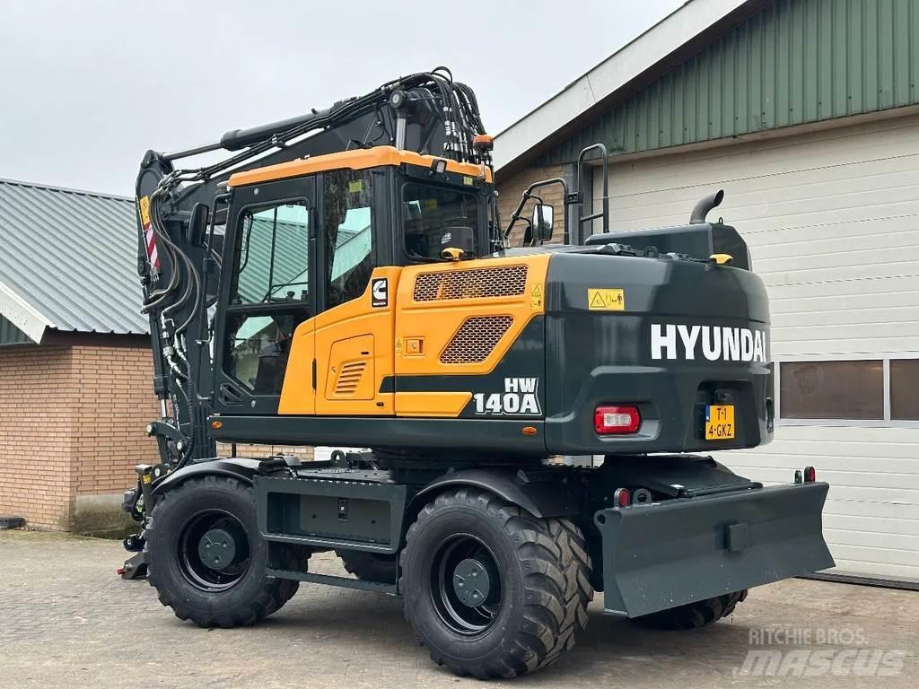 Hyundai HW140A Gumikerekes kotrók