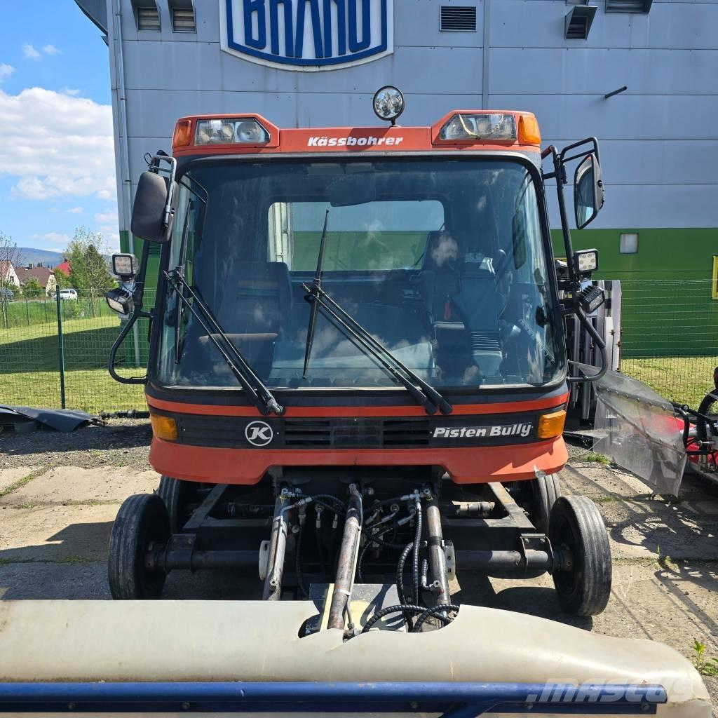 Kässbohrer PB 240 Sípálya kezelő gépek