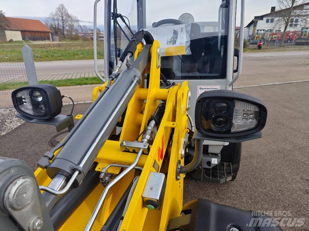 Wacker Neuson WL 28 Gumikerekes homlokrakodók
