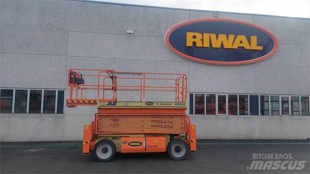 JLG 4069LE Ollós emelők
