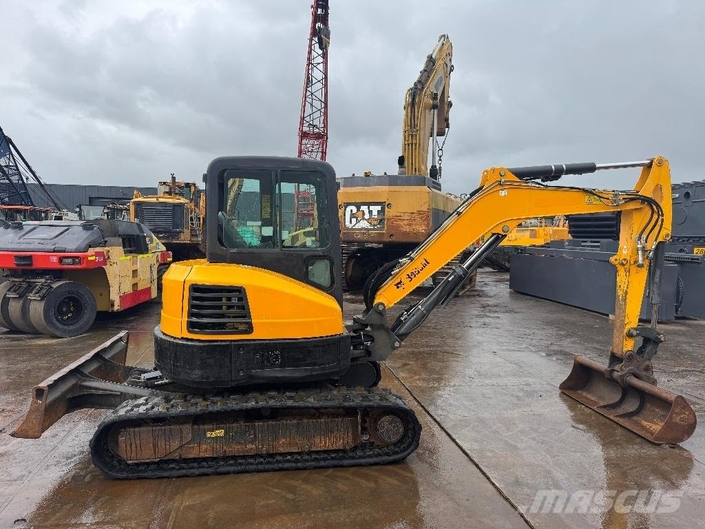 Bobcat E 50 EM Mini kotrók < 7t