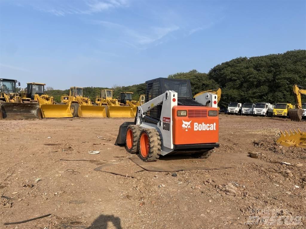 Bobcat S 300 Kompaktrakodók