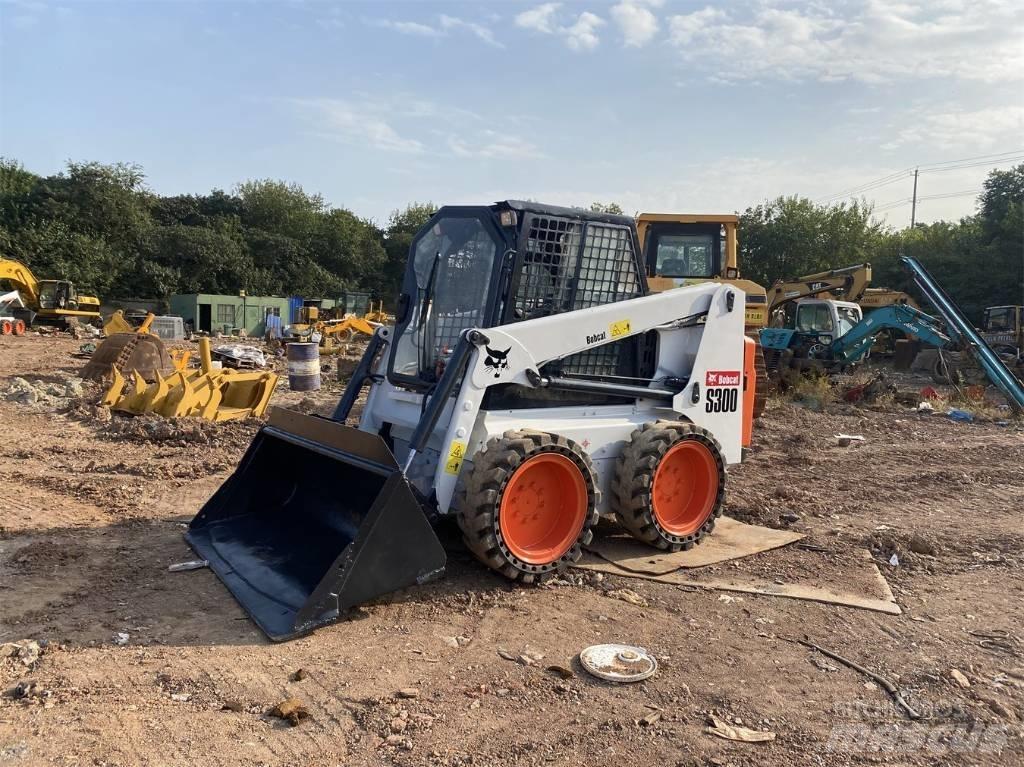 Bobcat S 300 Kompaktrakodók