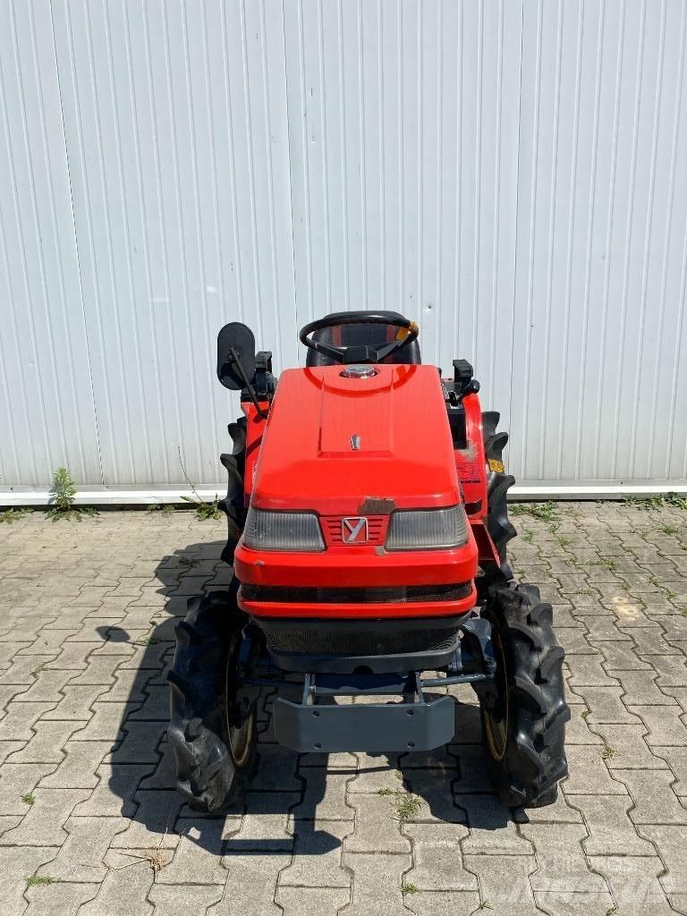 Yanmar KE-3 Kompakt traktorok