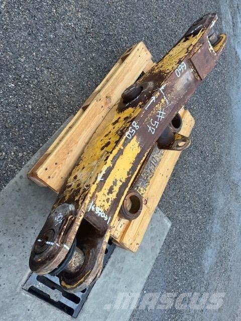 Komatsu BUCKET LINK Kanalak