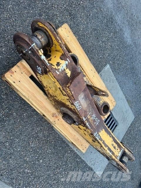 Komatsu BUCKET LINK Kanalak