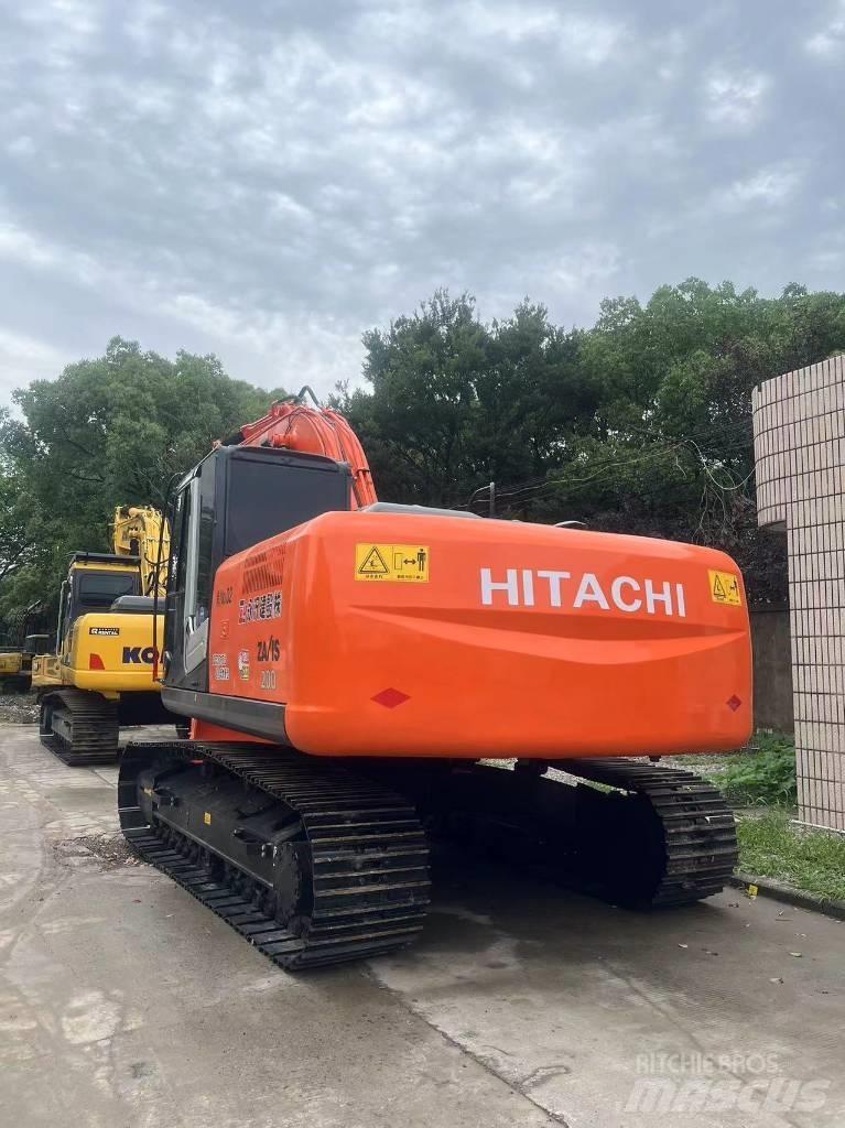 Hitachi ZX 200 Lánctalpas kotrók