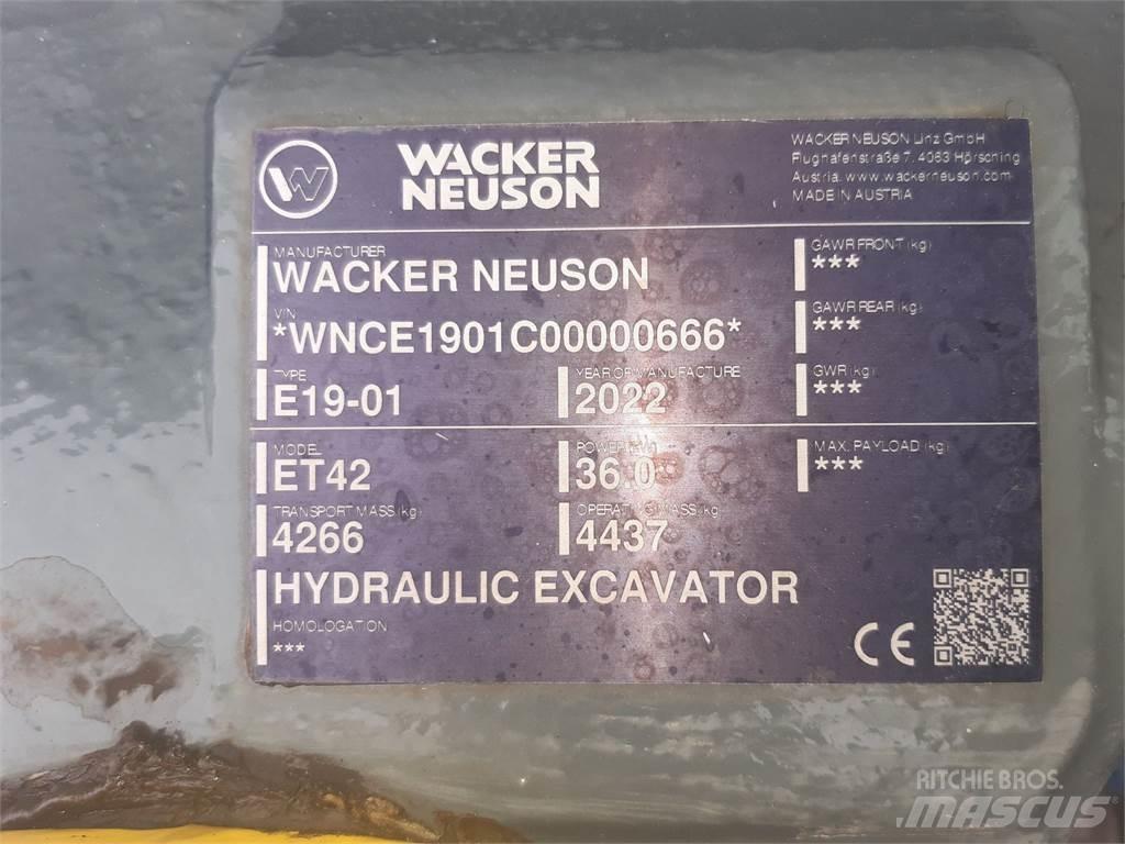 Wacker Neuson ET42 Lánctalpas kotrók