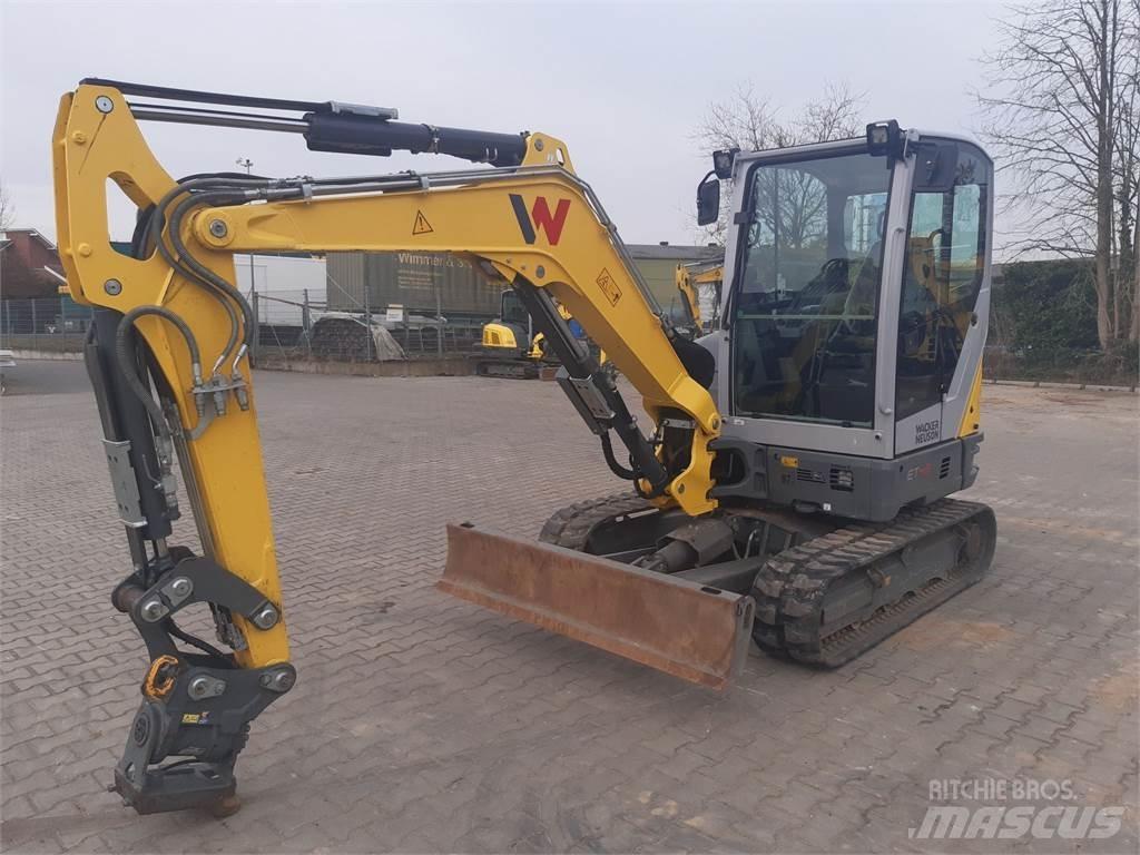 Wacker Neuson ET42 Lánctalpas kotrók