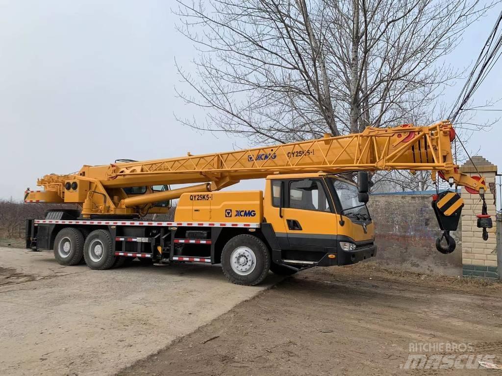 XCMG QY25K5-I Terepdaruk