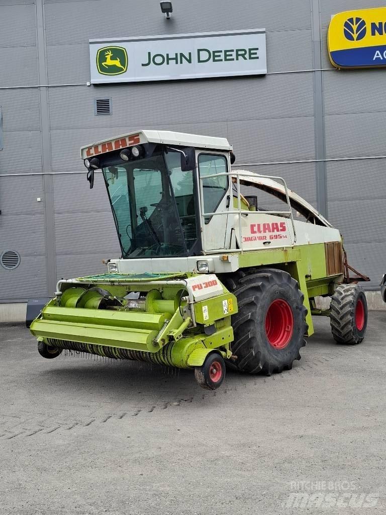CLAAS Jaguar 695 SL Önjáró szecskázók