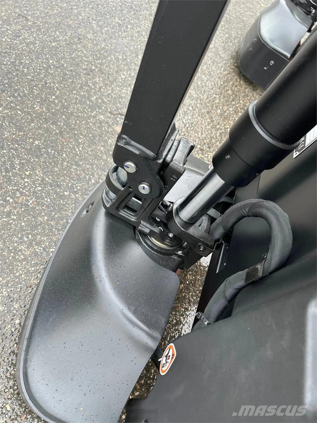 EP L 154 Egyéb felvonók és állványok