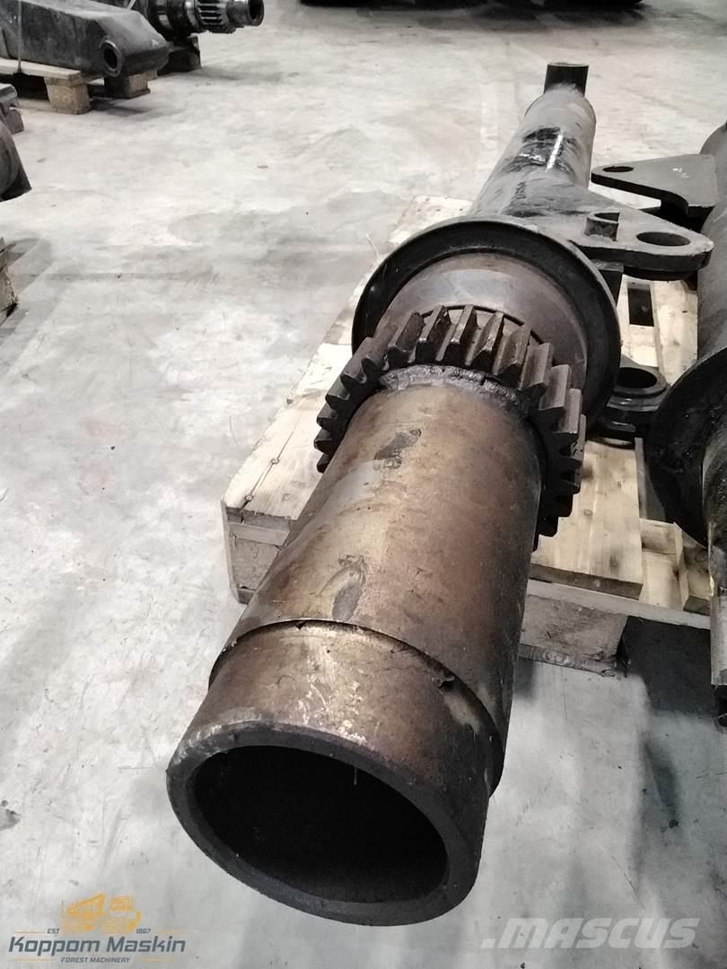 Cranab 750 Kihordó daruk