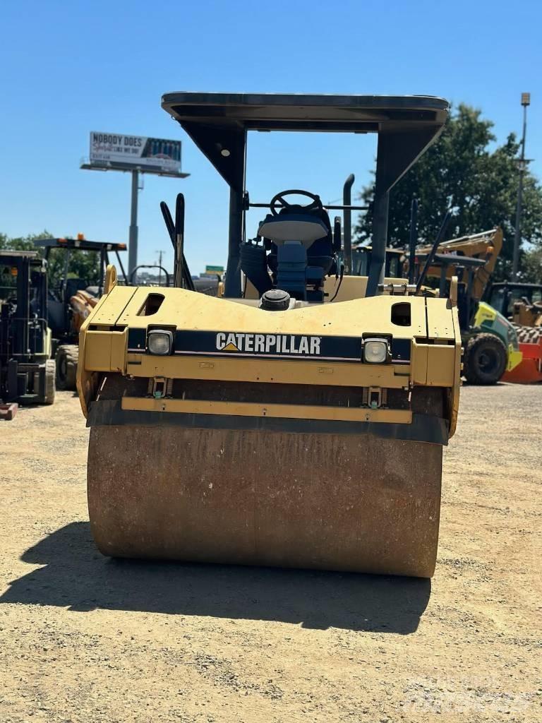 CAT CB 534 DXW Ikerdobos hengerek
