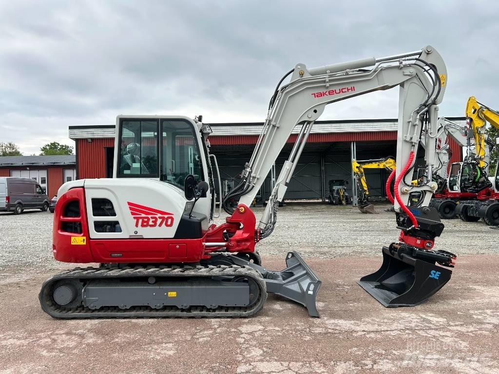 Takeuchi TB370 Mini kotrók < 7t