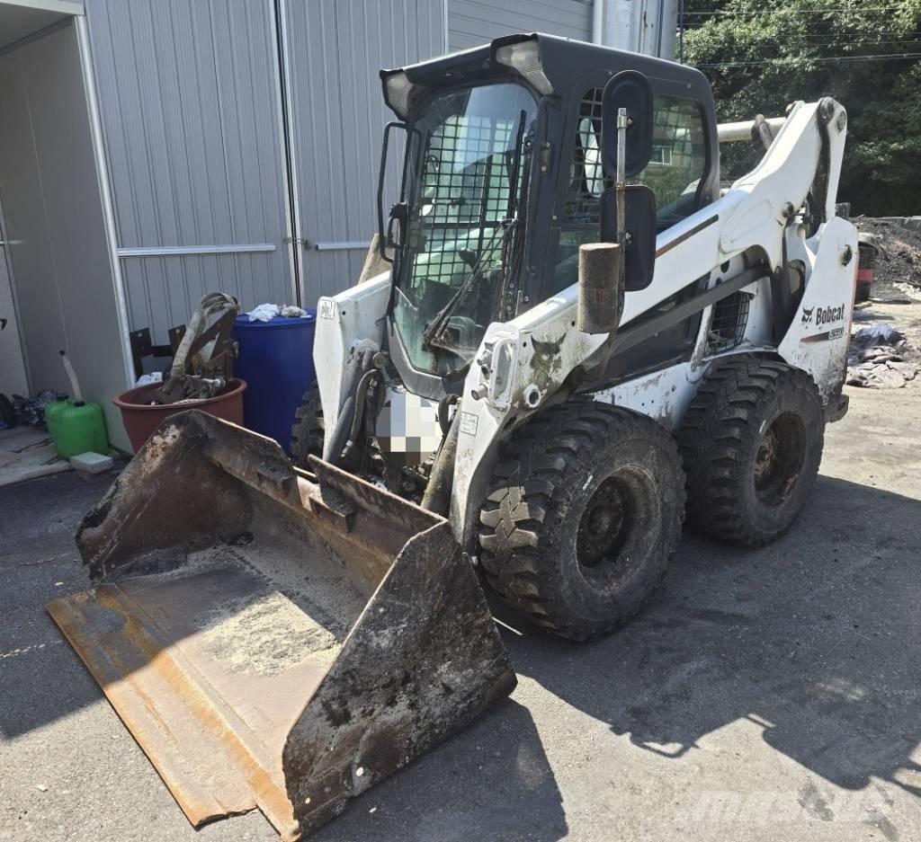 Bobcat S 590 Kompaktrakodók