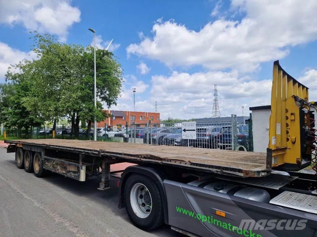 Krone SD 27 Platós / Ponyvás félpótkocsik