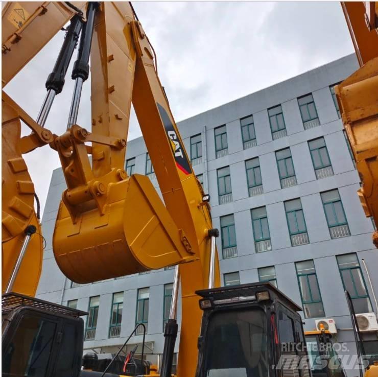 CAT 325 D Lánctalpas kotrók