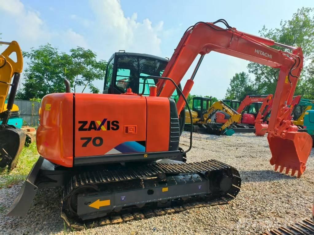 Hitachi ZX 70 Mini kotrók < 7t