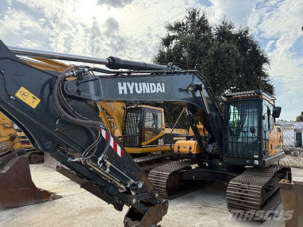 Hyundai HX 220 AL Lánctalpas kotrók