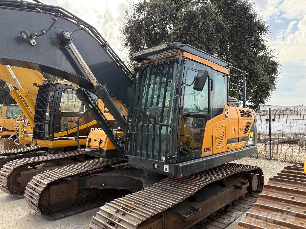 Hyundai HX 220 AL Lánctalpas kotrók