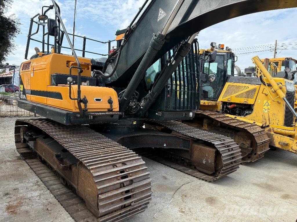 Hyundai HX 220 AL Lánctalpas kotrók