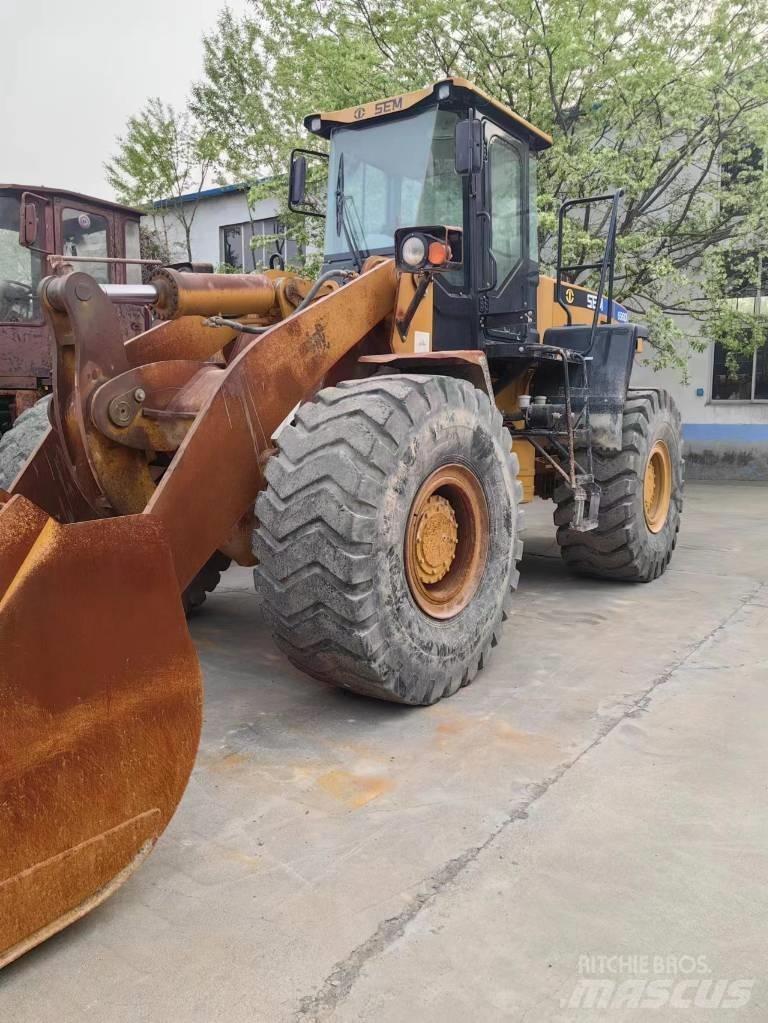SEM 656D Gumikerekes homlokrakodók