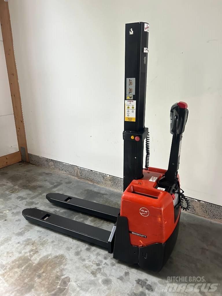 BT HWE 100 Gyalogkíséretű targonca