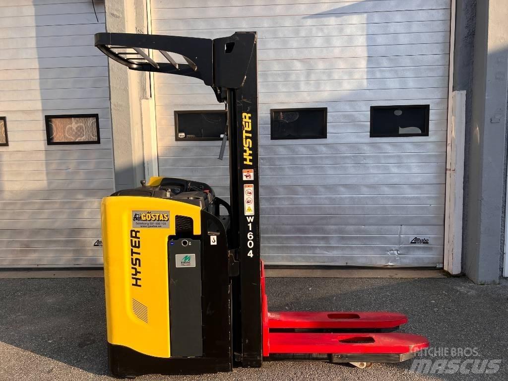 Hyster RS1.6 Elektromos gyalogkíséretű targoncák