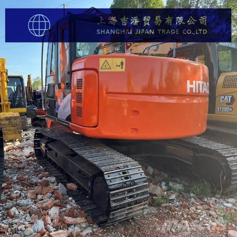 Hitachi ZX 135 Közepes (midi) kotrók 7 t - 12 t