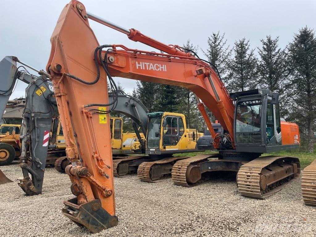 Hitachi ZX350 Lánctalpas kotrók