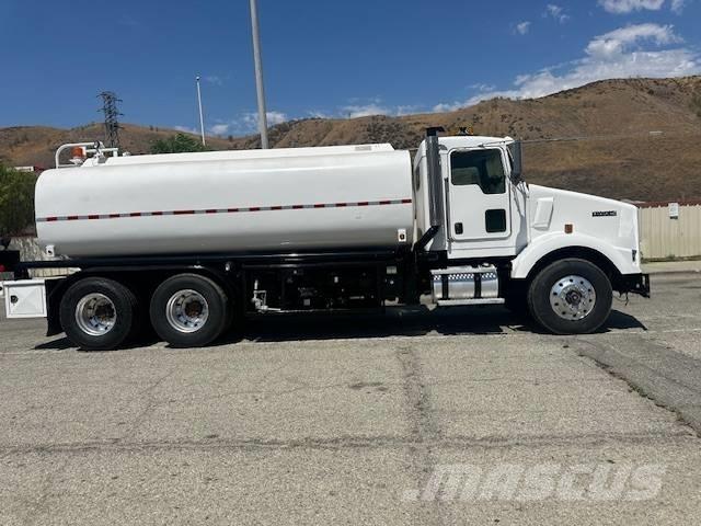 Kenworth T 800 Tartályos teherautók